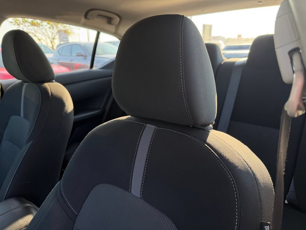 Used 2025 Nissan Sentra SV FWD image 12