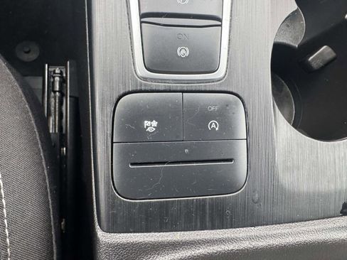 Used 2024 Ford Escape Active image 28