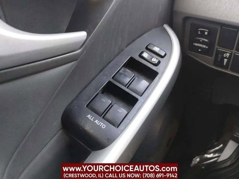 Used 2011 Toyota Prius Five image 21