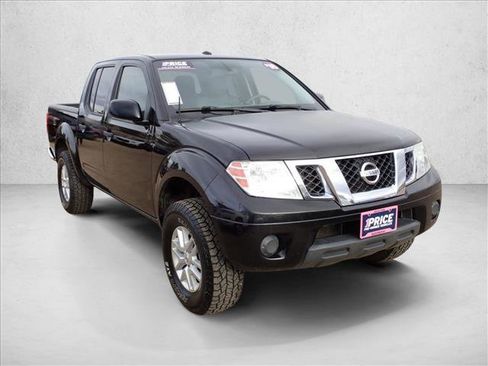 Used 2018 Nissan Frontier SV image 6