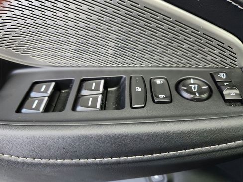 Used 2024 Acura MDX SH-AWD w/ Advance Package image 21