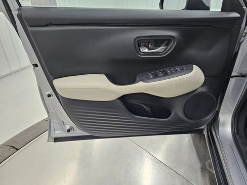 Used 2024 Honda HR-V LX image 30