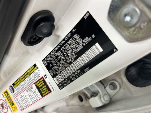 Used 2009 Toyota Venza AWD image 28