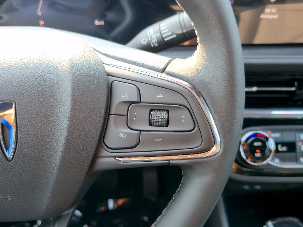 New 2026 Buick Envista Sport Touring w/ Convenience I Package FWD image 19