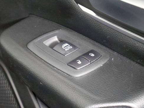 Used 2020 RAM 1500 Big Horn AWD/4WD image 38