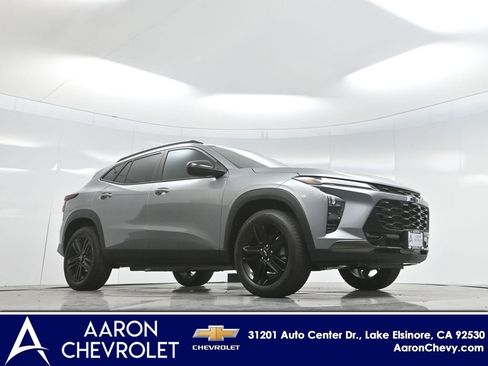 New 2026 Chevrolet Trax ACTIV image 2