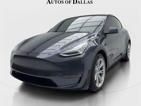 Used 2023 Tesla Model Y Long Range AWD/4WD image 4