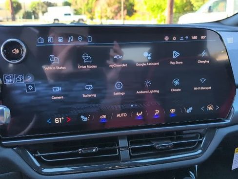 New 2026 Chevrolet Equinox EV RS image 23