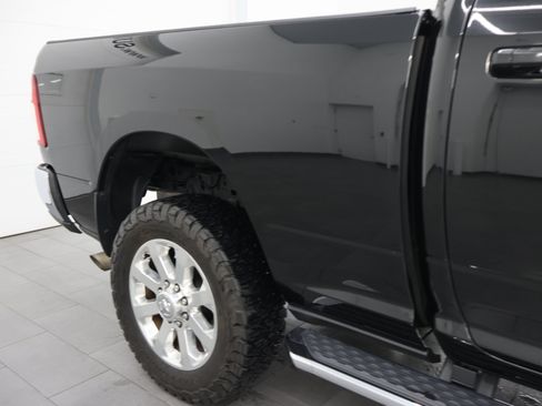 Used 2021 RAM 2500 Big Horn w/ Level 1 Equipment Group AWD/4WD image 26