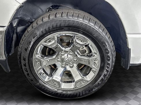 Used 2019 RAM 1500 Big Horn image 35