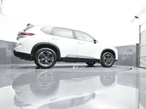Used 2026 Nissan Rogue SV AWD/4WD image 49