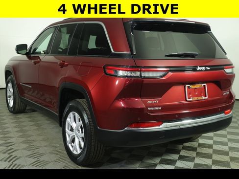 Used 2022 Jeep Grand Cherokee Limited image 6