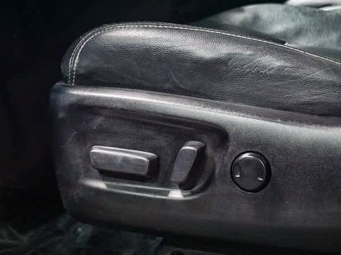 Certified 2017 Toyota Sienna SE image 21