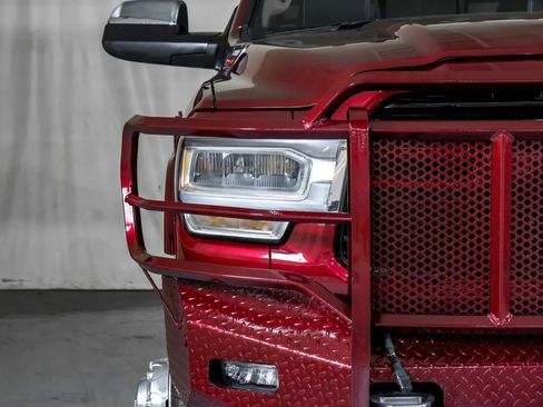 Used 2021 RAM 3500 Laramie image 39