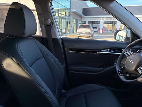 New 2025 Kia Seltos SX AWD/4WD image 15
