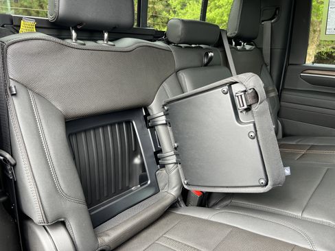 New 2026 Chevrolet Silverado 2500 High Country w/ Technology Package AWD/4WD image 39