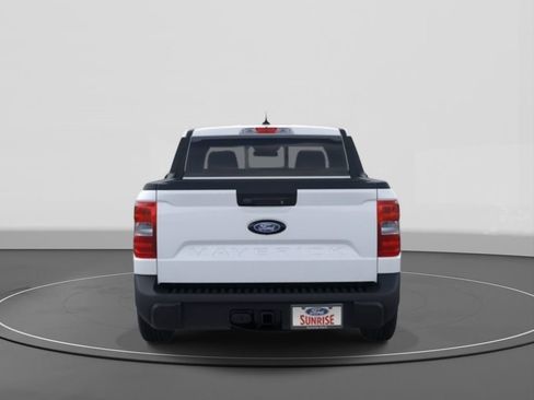 New 2025 Ford Maverick Lariat w/ 4K Tow Package image 5