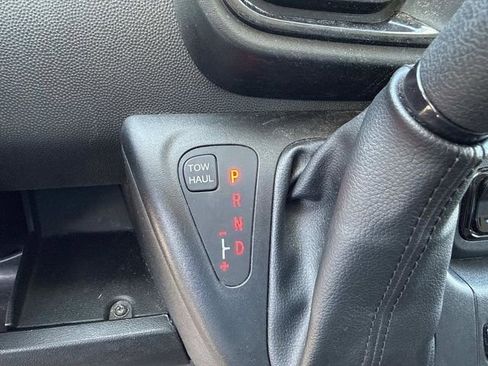 Used 2024 RAM ProMaster 2500 w/ Convenience Group image 33