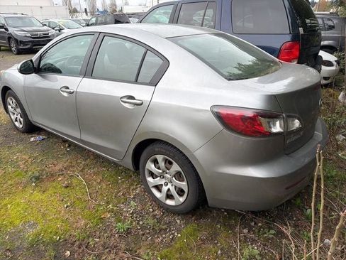 Used 2012 MAZDA MAZDA3 i Sport image 2