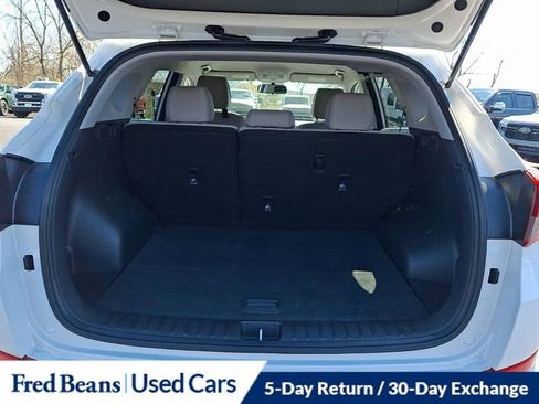 Used 2018 Hyundai Tucson SE image 30