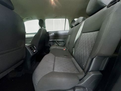 Used 2019 Volkswagen Atlas S image 28