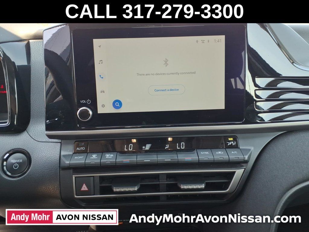 Used 2025 Toyota Camry LE FWD image 30