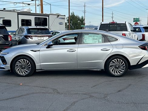New 2026 Hyundai Sonata SEL FWD image 7
