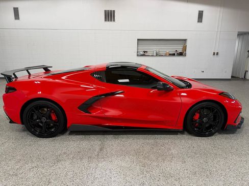 Used 2020 Chevrolet Corvette Stingray Premium Cpe w/ 3LT Preferred Equipment Group RWD image 5