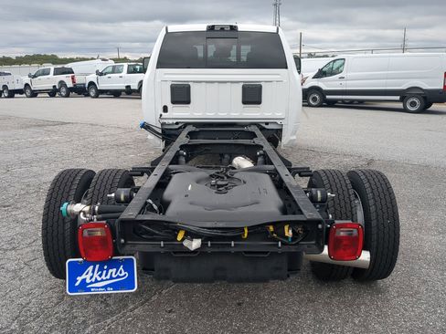 New 2025 RAM 4500 Tradesman image 11