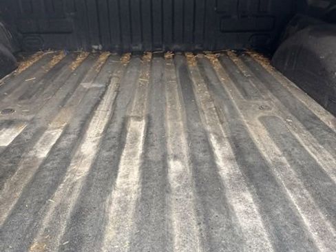 Used 2020 Ford F150 XLT image 13