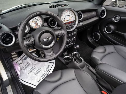 Used 2014 MINI Cooper S image 14