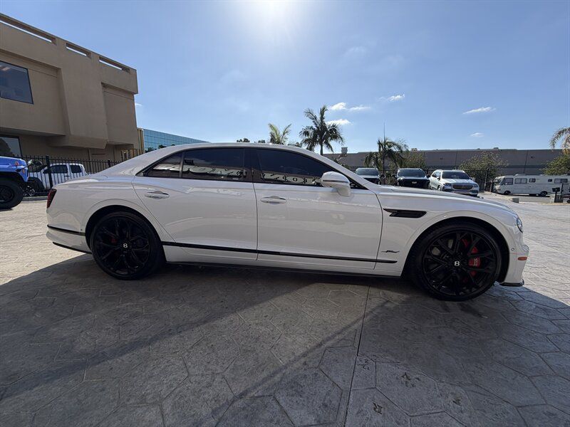 Used 2024 Bentley Flying Spur W12 AWD/4WD image 6