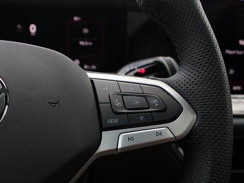 New 2025 Volkswagen Tiguan SE R-Line AWD/4WD image 15