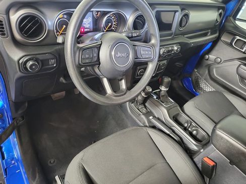 Used 2023 Jeep Wrangler Sport image 11