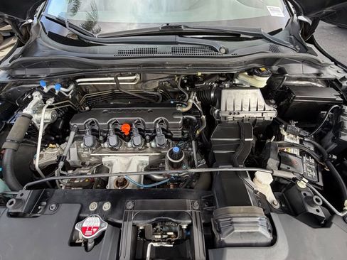 Used 2018 Honda HR-V LX image 30