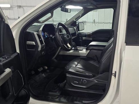 Used 2017 Ford F150 Lariat image 7