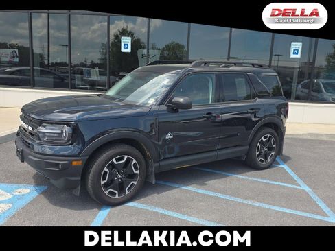 Used 2022 Ford Bronco Sport Outer Banks w/ Tech Package AWD/4WD image 1