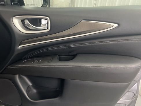 Used 2020 INFINITI QX60 Luxe w/ Essential Package image 22