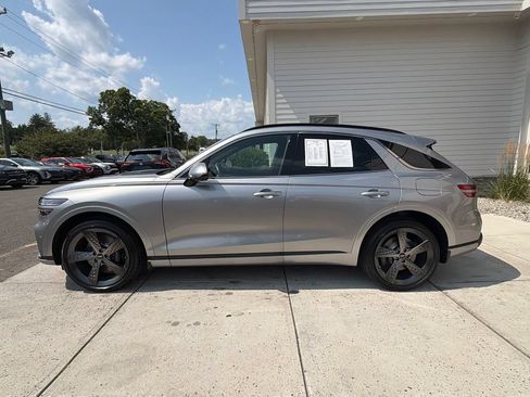 Used 2025 Genesis GV70 3.5T Sport w/ Sport Advanced Package AWD/4WD image 12