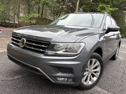 Used 2018 Volkswagen Tiguan S w/ Front Fog Lights Package FWD image 1