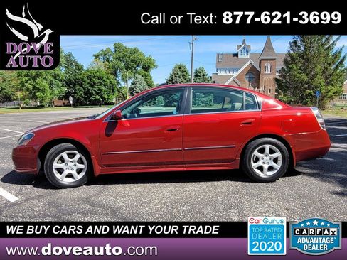 Used 2005 Nissan Altima 3.5 SL FWD image 1