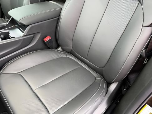 New 2026 Jeep Grand Cherokee Limited Reserve image 30