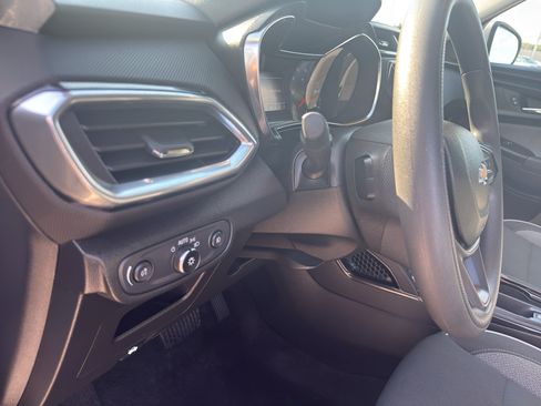 Certified 2023 Chevrolet TrailBlazer LT AWD/4WD image 15