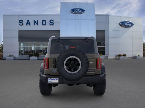 New 2026 Ford Bronco Outer Banks w/ Sasquatch Package AWD/4WD image 5