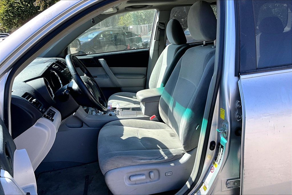 Used 2010 Toyota Highlander 4WD w/ Extra Value Pkg 2 image 9