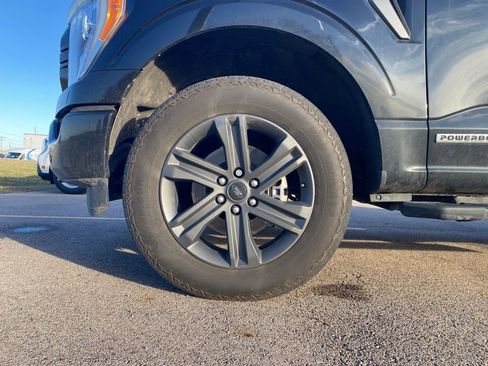 Used 2023 Ford F150 XLT w/ Equipment Group 302A High image 15