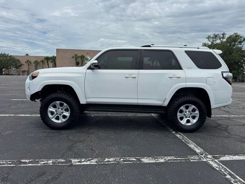 Used 2016 Toyota 4Runner SR5 Premium RWD image 10