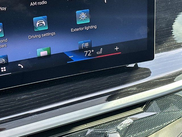 Certified 2025 BMW X5 xDrive40i w/ M Sport Package AWD/4WD image 35