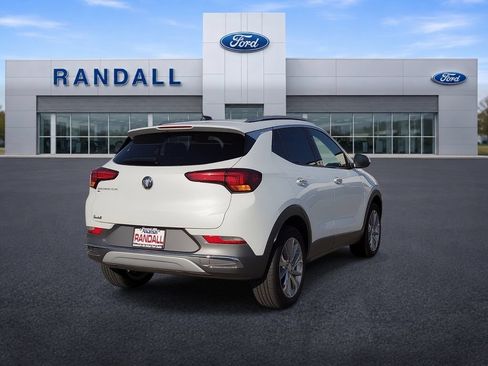 Used 2022 Buick Encore GX Essence w/ Experience Buick Package AWD/4WD image 5