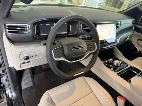 New 2026 Jeep Grand Wagoneer L Limited AWD/4WD image 13